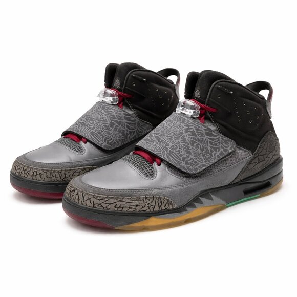 Air Jordan Athletic Sneakers Black & Gray | High-Top Streetwear Trainers | Men’s